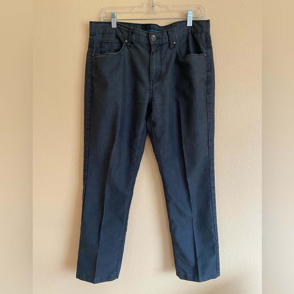 Perry Ellis Men's Lightweight Black Straight Leg Jeans Size 34X30